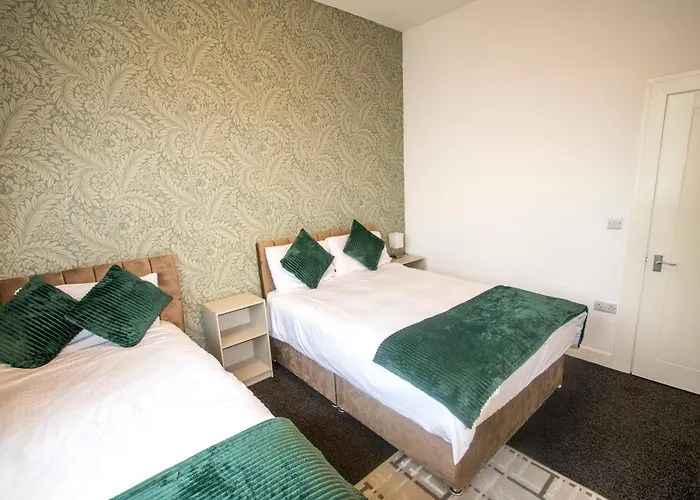 Ideal For Groups - 2 Bedroom - Free Parking, Transit Links, Close To Stadiums